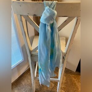 Vtg Foulards Accessories Rectangle Neck Scarf Floral light blue Italy Polyester